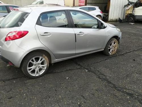 Third brake light MAZDA 2 (DE_, DH_) 1.4 MZR-CD | BP25082288L11 - Image 5