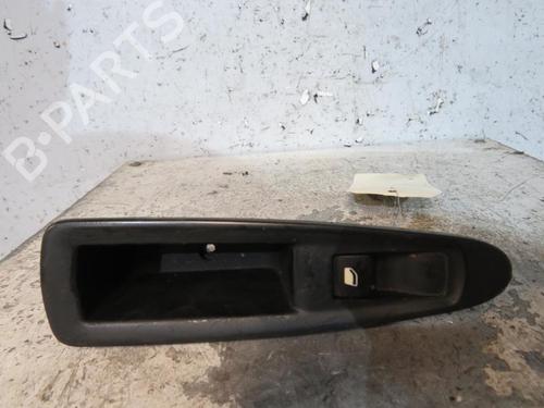 Used Right rear window switch CITROËN C4 I (LC_) 2.0 HDi (136 hp) 25066418