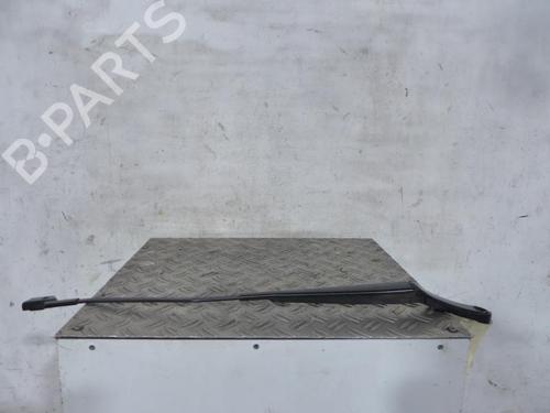 Used Front windshield wiper arm VW SCIROCCO III (137, 138) 2.0 TDI (140 hp) 25064855