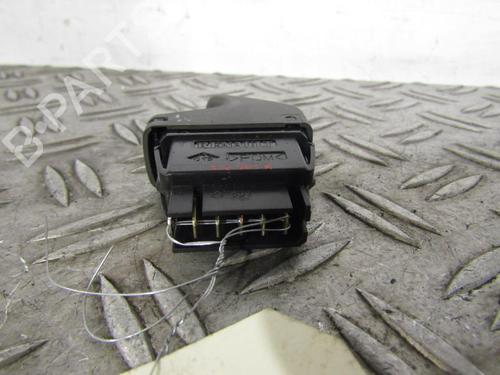 Used Left rear window switch Left rear window switch RENAULT SCÉNIC I MPV (JA0/1_, FA0_) 2.0 16V RX4 (139 hp) 25080452 25080452
