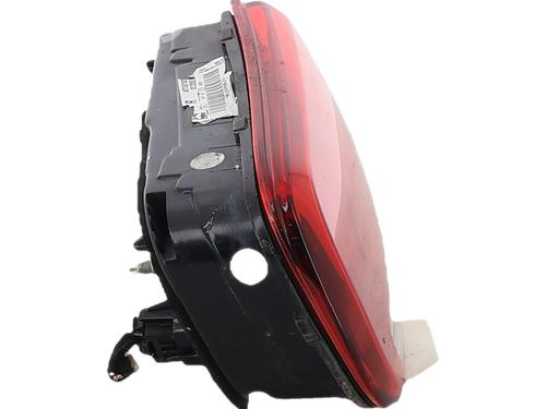 right-tailgate-light-citroen-c4-cactus-2014-40241414 main image