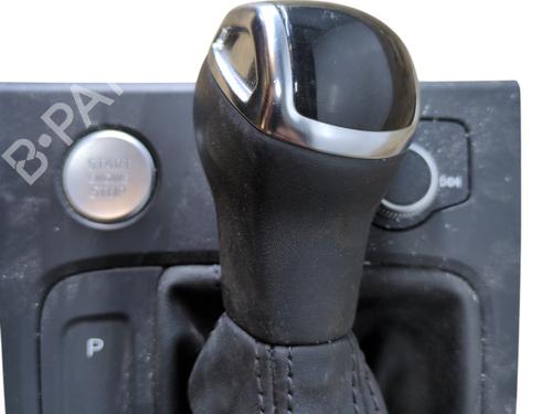 Used Shift knob Shift knob AUDI A1 Sportback (GBA) 30 TFSI (116 hp) 27506778 27506778