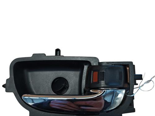 Used Front right interior door handle TOYOTA YARIS (_P13_) 1.5 Hybrid (NHP130_, NHP130) (101 hp) 26031306