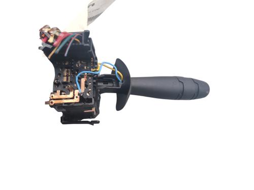 Used Switch RENAULT TRAFIC II Bus (JL) 2.0 dCi 90 (JL00, JL01, JL0H, JL0M, JL0P, JL0S) (90 hp) 30107871