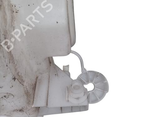 Used Windscreen washer tank Windscreen washer tank 32981760 32981760