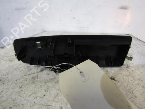 Used Right front window switch Right front window switch RENAULT MEGANE III Hatchback (BZ0/1_, B3_) 1.6 dCi (BZ00, BZ12, BZ13) (130 hp) 25064006 25064006