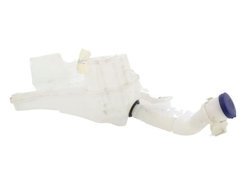 Used Windscreen washer tank Windscreen washer tank PEUGEOT 208 II (UB_, UP_, UW_, UJ_) 1.2 PureTech 75 (75 hp) 36522170 36522170