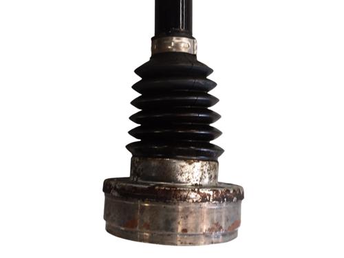 Used Left front driveshaft Left front driveshaft VW POLO IV (9N_, 9A_) 1.2 12V (64 hp) 34637162 34637162