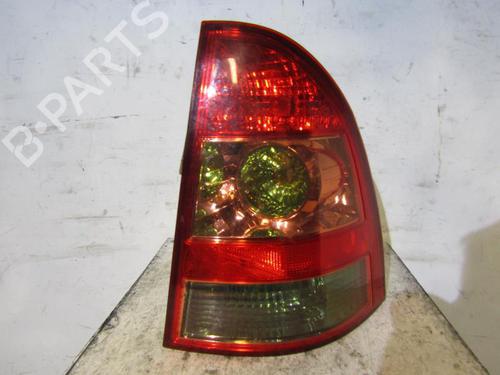 Used Right taillight TOYOTA COROLLA Estate (_E12_) 2.0 D-4D (CDE120_, CDE120R) (116 hp) 25063797