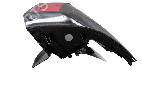 Right taillight PEUGEOT 5008 II (MC_, MJ_, MR_, M4_) 1.2 THP (MRHNYH, MRHNYW, MRHNSJ, MRHNSU, MRHNSM) | BP29956357C35