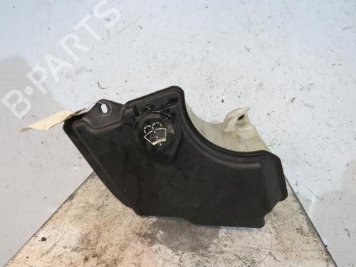 Used Windscreen washer tank BMW 3 (E46) 320 d (150 hp) 25109367