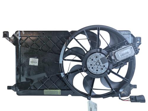 radiator-fan-volvo-c30-533-2006-2007-2008-2009-2010-2011-2012-2013-25897764 main image