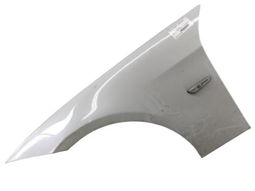 Used Left front fenders BMW 3 (E90) 318 i (129 hp) 25058692