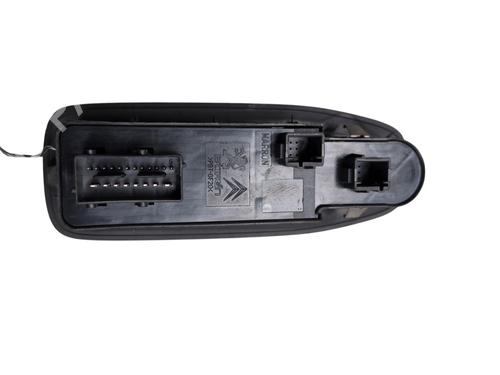 Used Left front window switch PEUGEOT 208 I (CA_, CC_) 1.6 HDi (92 hp) 28413781