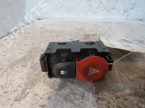 Used Warning switch RENAULT KANGOO / GRAND KANGOO II (KW0/1_) 1.5 dCi 90 (KW05, KW08, KW0G, KW11) (90 hp) 25081062