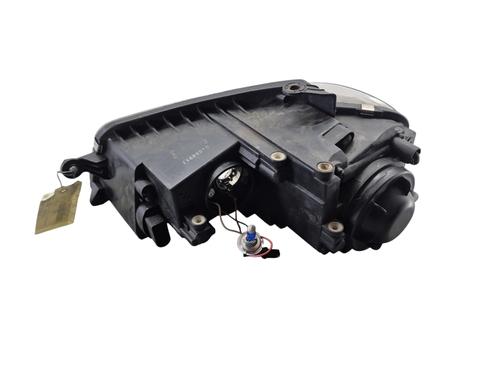 Right headlight VW TOURAN (1T1, 1T2) 1.9 TDI | BP32321529C29