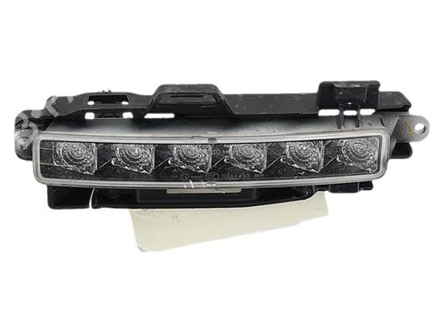 Used Right daytime light Right daytime light PEUGEOT 108 1.0 VTi (69 hp) 40001863 40001863