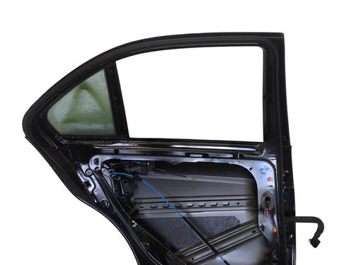 Used Left rear door MERCEDES-BENZ C-CLASS (W204) C 200 CDI (204.001) (136 hp) 26178705