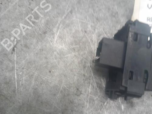 Used Right front window switch Right front window switch RENAULT MEGANE III Hatchback (BZ0/1_, B3_) 1.5 dCi (BZ0C) (90 hp) 25060258 25060258