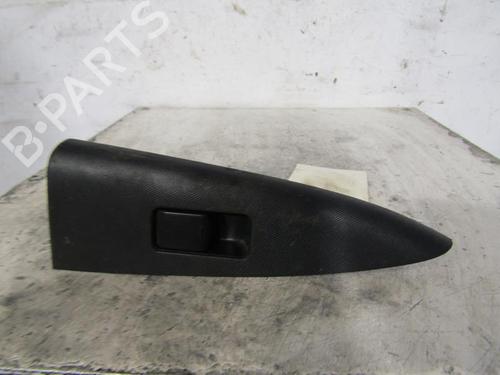 Used Right rear window switch NISSAN NOTE (E11, NE11) 1.5 dCi (86 hp) 25114010