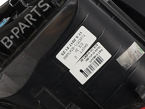 right-taillight-fiat-500l-351_-352_-2012-34191152 main image