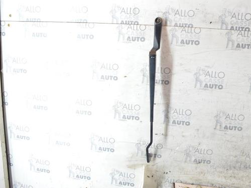 Used Front windshield wiper arm SEAT TOLEDO II (1M2) 1.9 TDI (90 hp) 25086865