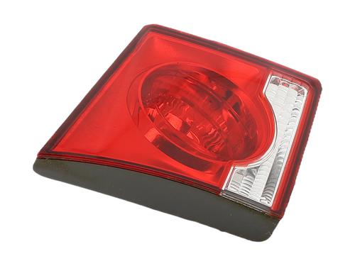left-tailgate-light-chevrolet-cruze-j300-2009-36421306 main image