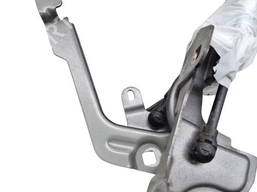 hingedoor-check-strap-ds-ds-7-crossback-j4_-jr_-jc_-2017-29180611 main image