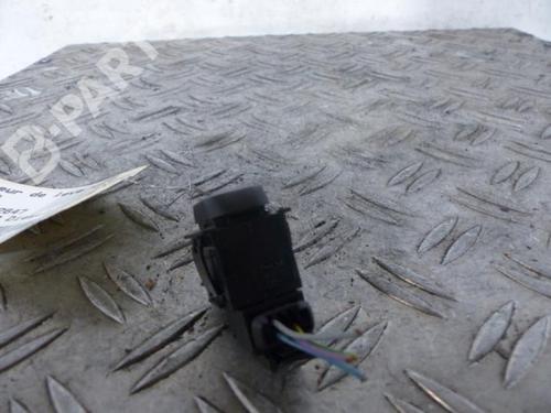 Used Right front window switch Right front window switch PEUGEOT 607 (9D, 9U) 2.2 HDi (133 hp) 10584935 10584935