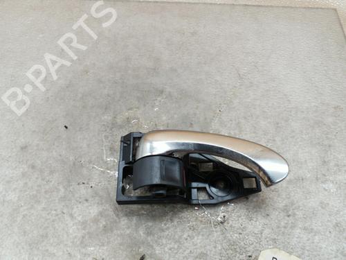 Used Rear right interior door handle TOYOTA RAV 4 III (_A3_) 2.2 D 4WD (ALA30_, ALA30R) (136 hp) 25092894