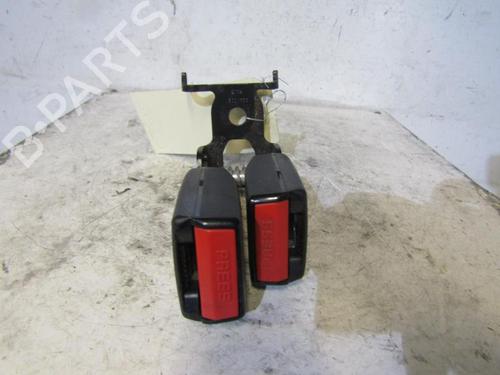 Used Seat buckle RENAULT MEGANE II Estate (KM0/1_) 1.5 dCi (KM16, KM1E) (106 hp) 25106720
