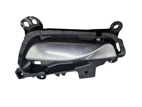 Front left interior door handle BMW 1 (F20) 118 d | BP25075280I13 - Image 3