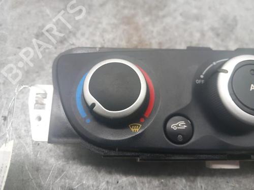 Used Climate control Climate control RENAULT MEGANE III Hatchback (BZ0/1_, B3_) 1.5 dCi (BZ0C) (90 hp) 25060259 25060259