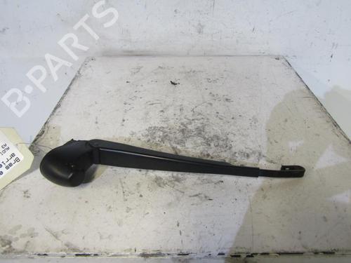 Used Rear windshield wiper arm AUDI A3 (8L1) 1.9 TDI (110 hp) 25083291