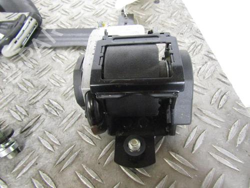 front-right-seatbelt-honda-fr-v-be-2004-25091712 main image