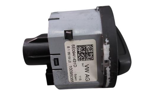 Headlight switch SKODA OCTAVIA III (5E3, NL3, NR3) 1.5 TSI | BP30132543I24