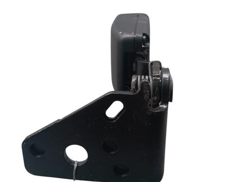 Used Seat buckle PEUGEOT 2008 I (CU_) 1.6 BlueHDi 120 (120 hp) 32373796