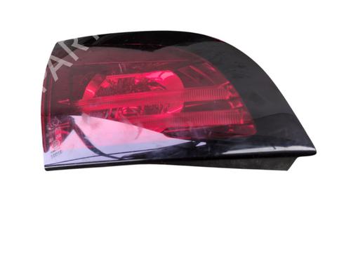 left-tailgate-light-citroen-ds4-nx_-2011-2012-2013-2014-2015-33050189 main image