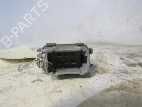 Used Right front window switch Right front window switch RENAULT SCÉNIC II (JM0/1_) [2003-2010] 25083259 25083259