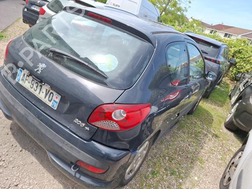 Left taillight PEUGEOT 206+ (2L_, 2M_) 1.4 HDi eco 70 | BP27175421C34 
