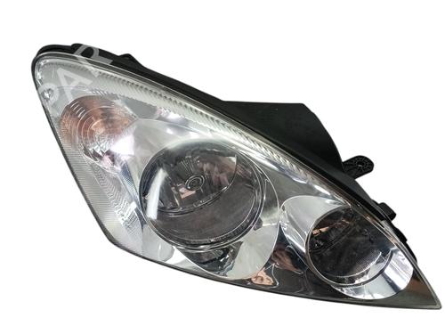 Used Right headlight Right headlight KIA CEE'D SW (ED) 1.6 CRDi 115 (115 hp) 32780139 32780139