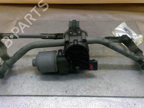 Used Front wiper motor Front wiper motor PEUGEOT 208 I (CA_, CC_) 1.6 HDi (92 hp) 25110516 25110516