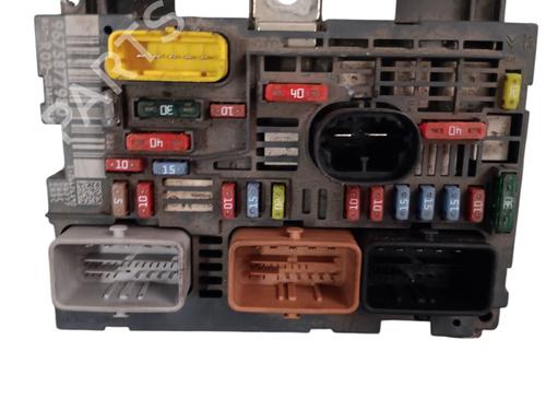 fuse-box-citroen-c4-picasso-i-mpv-ud_-2006-2007-2008-2009-2010-2011-2012-2013-2014-2015-34627273 main image