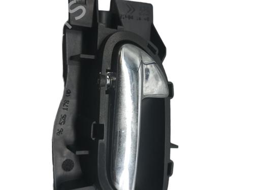 Rear left exterior door handle PEUGEOT 407 (6D_) 2.0 HDi 135 (6DRHRH, 6DRHRE, 6DRHRG, 6DRHRJ) | BP25088368C130 