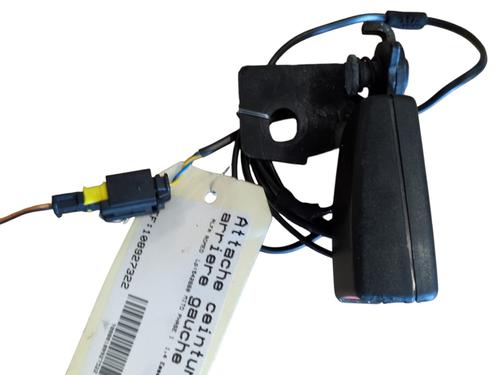 seat-buckle-alfa-romeo-mito-955_-2008-2009-2010-2011-2012-2013-2014-2015-2016-2017-2018-27506786 main image