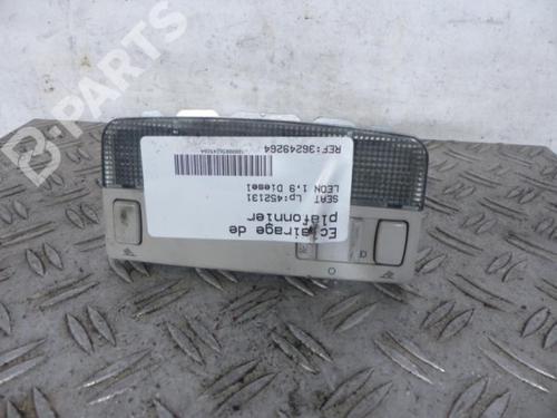 Used Interior roof light Interior roof light SEAT LEON (1M1) 1.9 TDI (90 hp) 10585236 10585236