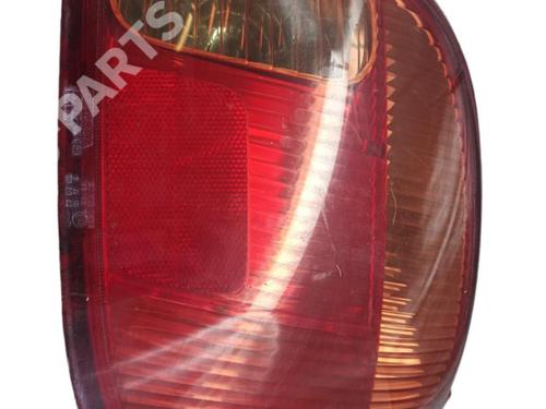 Used Right taillight Right taillight TOYOTA YARIS (_P1_) 1.3 (SCP12_, SCP13_, SCP12R, SCP13R) (87 hp) 11011934 11011934