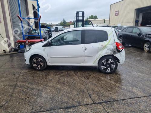 Left front indicator RENAULT TWINGO II (CN0_) 1.2 16V (CN04, CN0B) | BP28587220C32 - Image 5