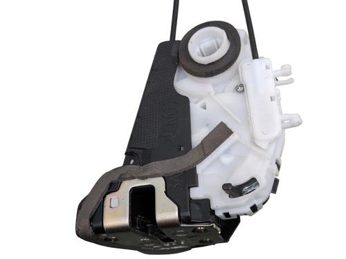 Rear left lock TOYOTA YARIS (_P13_) 1.5 Hybrid (NHP130_, NHP130) | BP29431065C100 