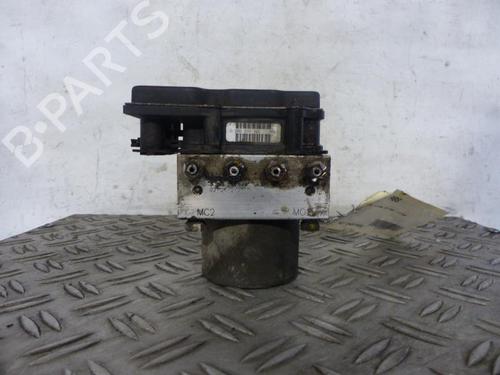 Used ABS pump HYUNDAI GETZ (TB) 1.5 CRDi (82 hp) 25065143